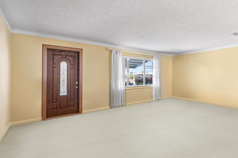 2 bedroom Single Family Residence at 1802 SW 13th Avenue, Leisureville, Boynton Beach — photo 4