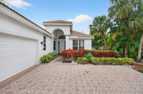 9140 Long Lake Palm Drive, Boca Raton FL - photo 6 of 86