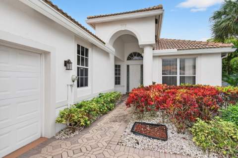 9140 Long Lake Palm Drive, Boca Raton FL - photo 7 of 86