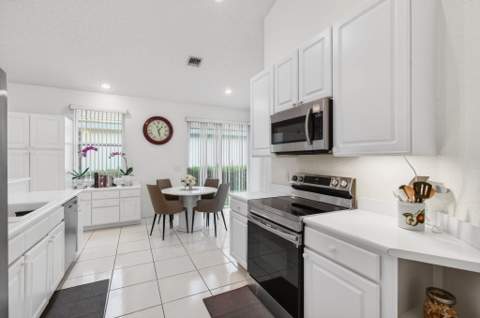 9140 Long Lake Palm Drive, Boca Raton FL - photo 24 of 86