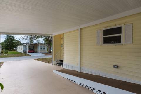 218 W Caribbean, Port St. Lucie FL - photo 8 of 97