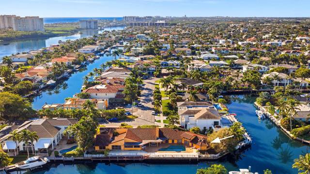 Boca Bay Colony