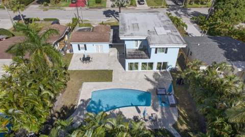 736 NE 34th Court, Oakland Park FL - photo 7 of 51