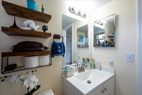 1506 SE Royal Green Circle #204, Port St. Lucie FL - photo 15 of 42