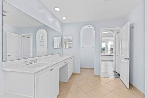 11704 SW Bennington Circle, Port St. Lucie FL - photo 10 of 24
