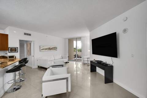350 N Federal Highway #508, Boynton Beach FL - photo 7 of 39