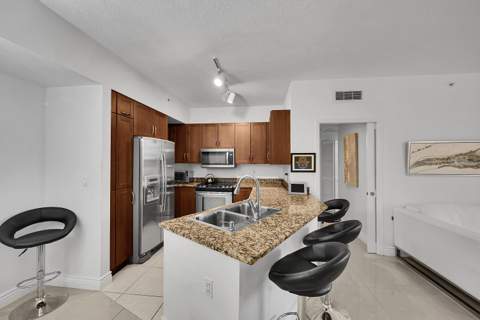 350 N Federal Highway #508, Boynton Beach FL - photo 12 of 39