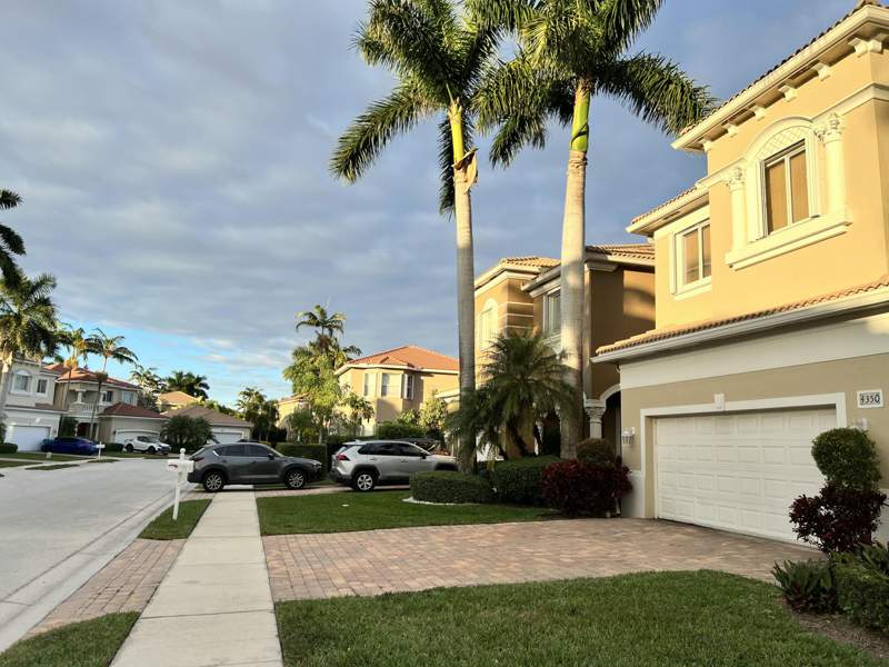 5 bedroom Single Family Residence at 4350 Key Lime Boulevard, Knollwood Pud, Boynton Beach — photo 4