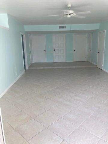 11811 Ave Of The Pga #2-1 C, Palm Beach Gardens FL - photo 20 of 50