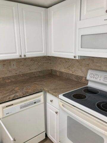 11811 Ave Of The Pga #2-1 C, Palm Beach Gardens FL - photo 22 of 50