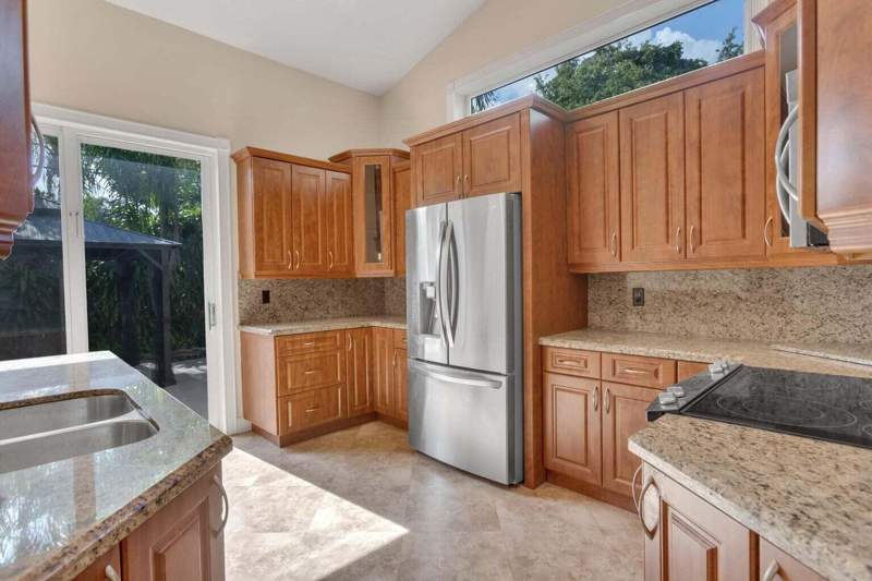 4 bedroom Single Family Residence at 4500 SW 25th Terrace, Seaboard Park, Dania Beach — photo 2