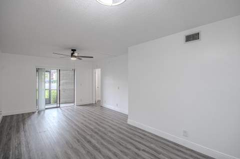 7094 Golf Colony Court #102, Lake Worth FL - photo 16 of 24
