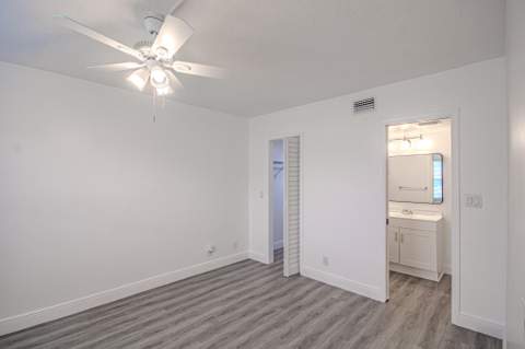 7094 Golf Colony Court #102, Lake Worth FL - photo 8 of 24