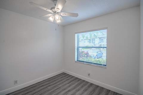 7094 Golf Colony Court #102, Lake Worth FL - photo 12 of 24