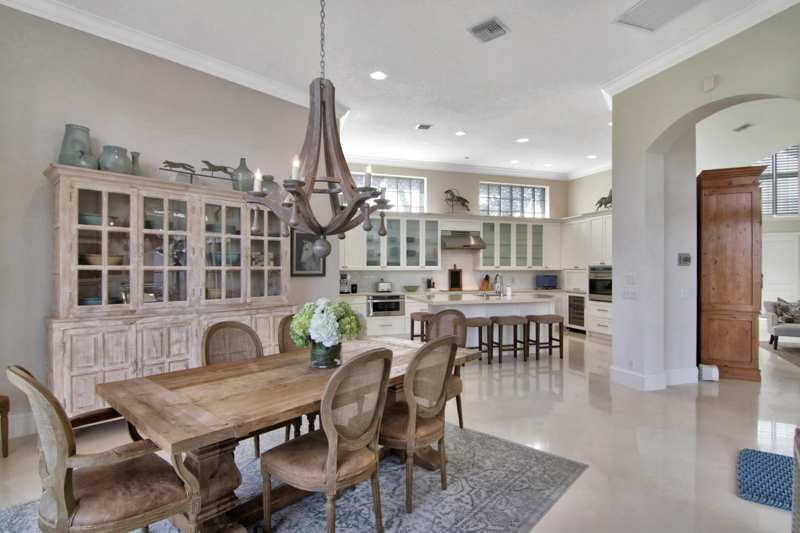 5 bedroom Single Family Residence at 2610 Players Court, Eagles Landing Of P B Polo And Country Club, Wellington — photo 1