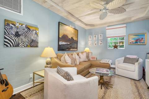 3213 Vincent Road, West Palm Beach FL - photo 8 of 23