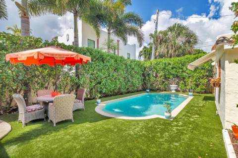 3213 Vincent Road, West Palm Beach FL - photo 17 of 23