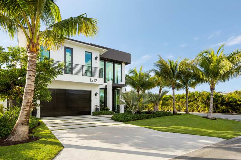 4 bedroom Single Family Residence at 1212 NE 8th Avenue, Kenmont, Delray Beach — photo 1