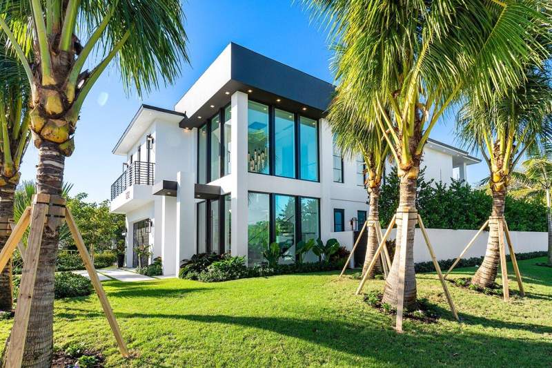 4 bedroom Single Family Residence at 1212 NE 8th Avenue, Kenmont, Delray Beach — photo 2