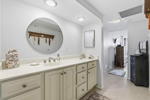 126 Lakeshore Drive #526, North Palm Beach FL - photo 20 of 32