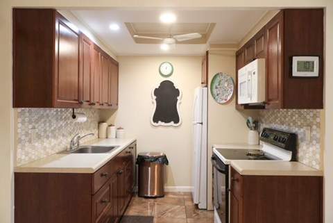 1011 Cornwall A #1011, Boca Raton FL - photo 6 of 24