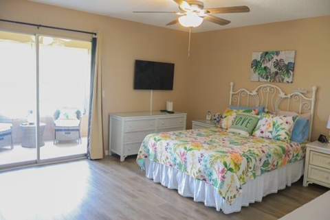 1011 Cornwall A #1011, Boca Raton FL - photo 11 of 24