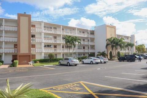 1011 Cornwall A #1011, Boca Raton FL - photo 19 of 24