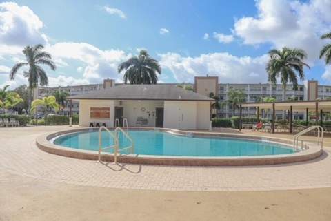 1011 Cornwall A #1011, Boca Raton FL - photo 23 of 24