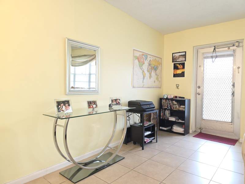 1 bedroom Condominium at 204 Kent L #L, Kent Condos, West Palm Beach — photo 4