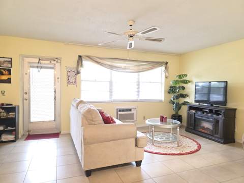 204 Kent L #L, West Palm Beach FL - photo 9 of 34