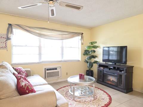 204 Kent L #L, West Palm Beach FL - photo 10 of 34