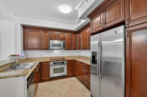 3110 Renaissance Way #110, Boynton Beach FL - photo 8 of 45
