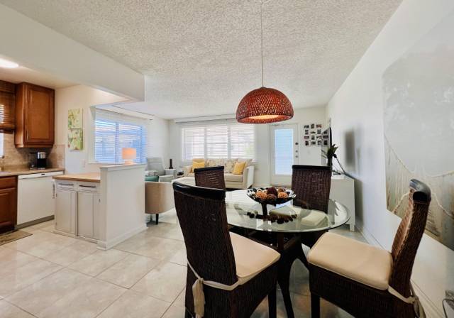 Century Village - Chatham Condos
