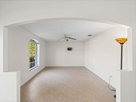 982 SW Worcester Lane, Port St. Lucie FL - photo 16 of 42