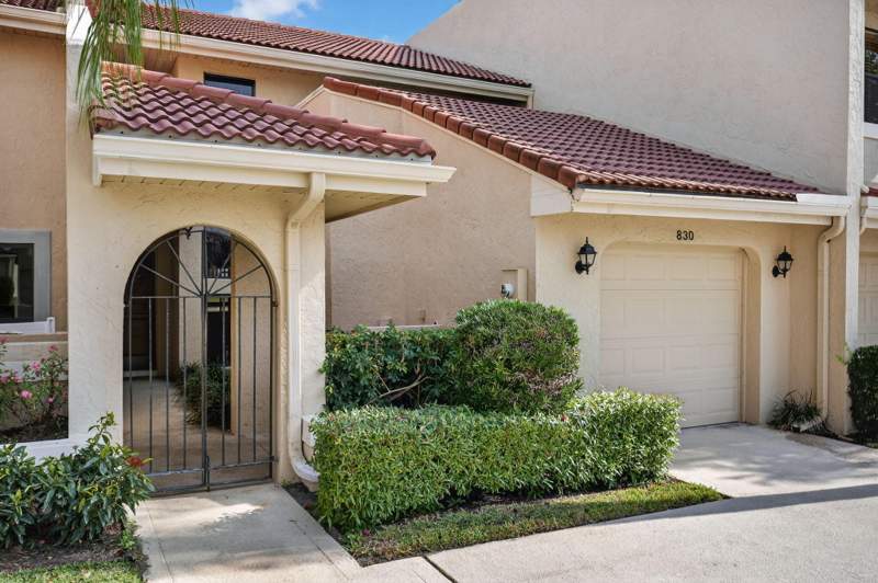 2 bedroom Townhouse at 830 Windermere Way, PGA Resort Community Pl Of Windermere Unit 1, Palm Beach Gardens — photo 2