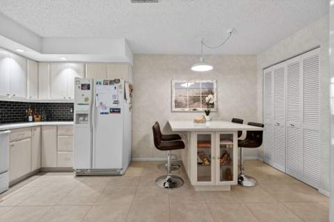 830 Windermere Way, Palm Beach Gardens FL - photo 15 of 41