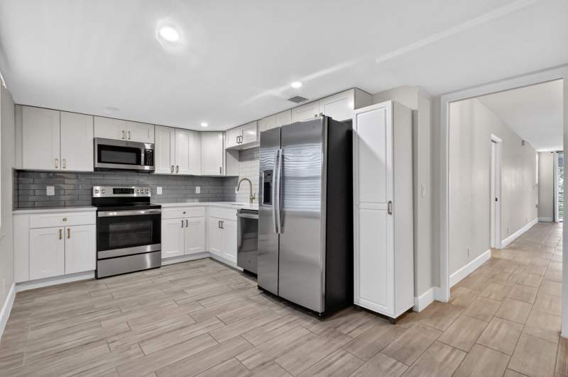 3 bedroom Condominium at 545 Oaks Lane #409, No 68 Palm-Aire Country Club, Pompano Beach — photo 3