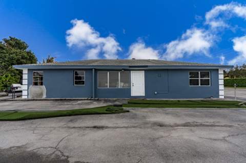 945 Miner Road, Lake Worth FL - photo 9 of 103