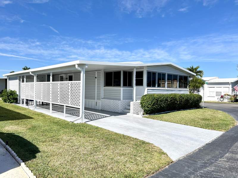 2 bedroom Manufactured Home at 39012 Gayle Bay, Jamaica Bay Mobile Home Co Op, Boynton Beach — photo 2