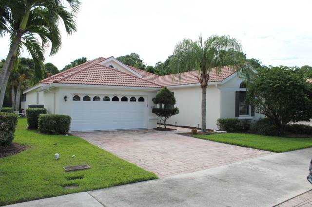 639 SW Lake Charles Circle Circle