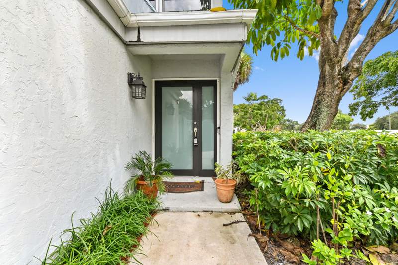 2 bedroom Villa at 271 NW 15th Street, Boca Raton Hills Sec 2, Boca Raton — photo 4