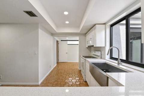 271 NW 15th Street, Boca Raton FL - photo 13 of 35