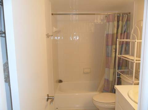 681 S Hollybrook Drive #105, Pembroke Pines FL - photo 7 of 34