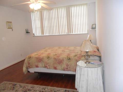 681 S Hollybrook Drive #105, Pembroke Pines FL - photo 12 of 34