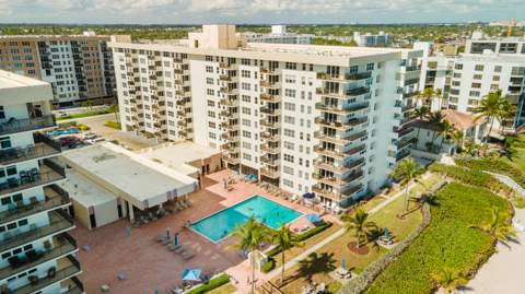 1149 Hillsboro Mile #1008, Hillsboro Beach FL - photo 15 of 52