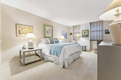 1149 Hillsboro Mile #1008, Hillsboro Beach FL - photo 11 of 52