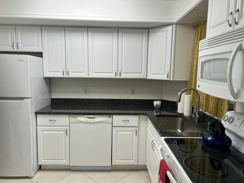 2 bedroom Condominium at 18081 SE Country Club Drive #7-69, The Little Club, Jupiter — photo 3