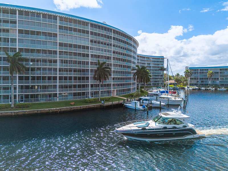 2 bedroom Condominium at 1537 E Hillsboro Boulevard #243, Hillsboro Cove Condo, Deerfield Beach — photo 1