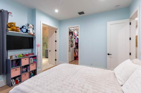 1768 Breakers West Boulevard, West Palm Beach FL - photo 19 of 38