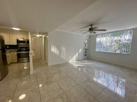 1810 New Palm Way #417, Boynton Beach FL - photo 6 of 43